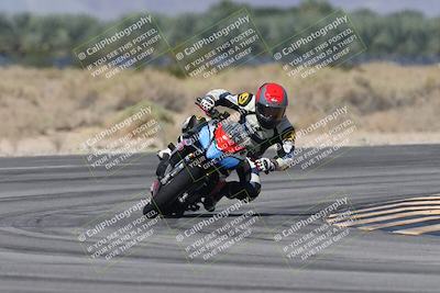 media/Oct-13-2025-Moto Forza (Mon) [[a66d839500]]/3-B Group/Session 3 (Turn 16)/